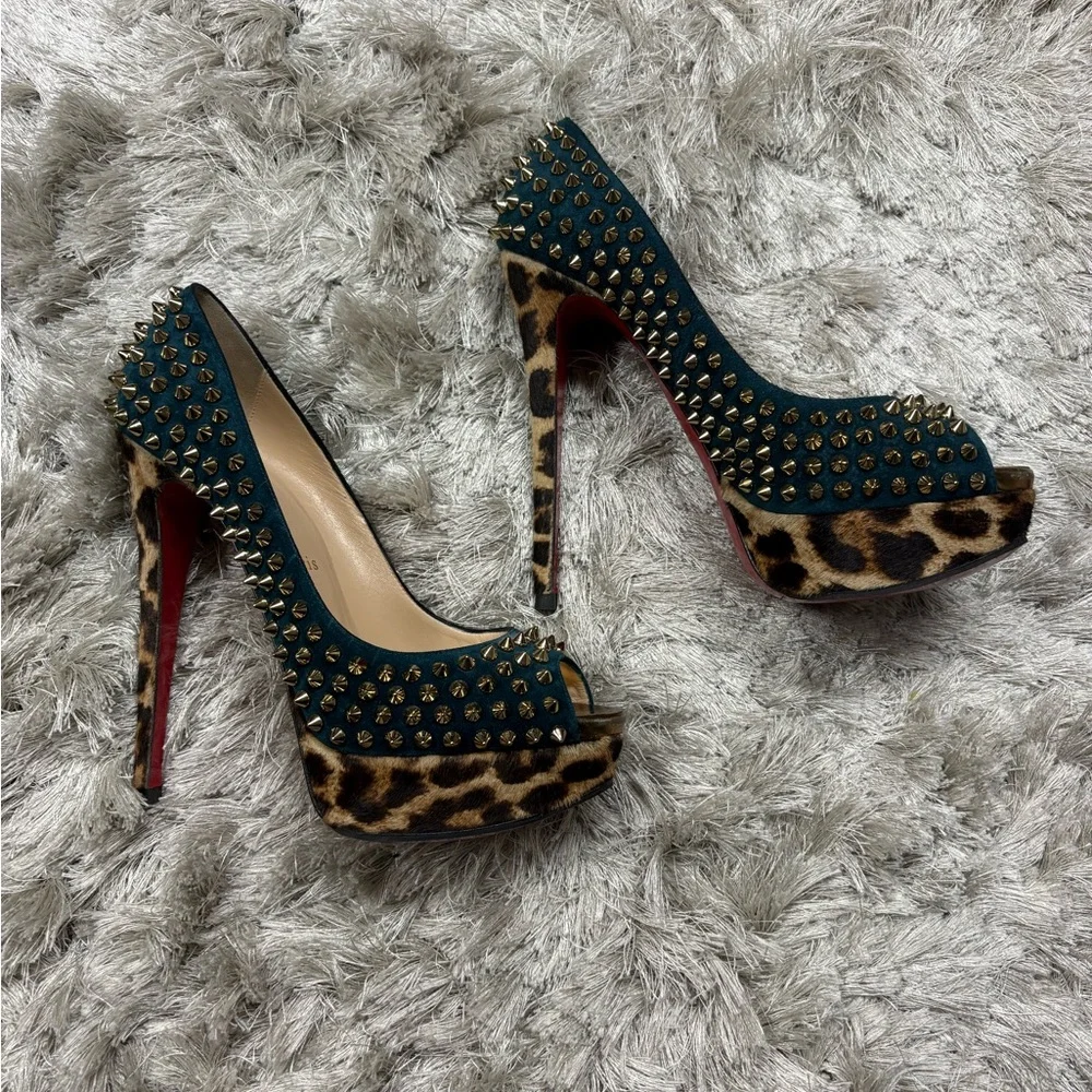 Christian Louboutin Women's Studded Peep-Toe Heels *Best fit size 8 - Picture 3 of 15